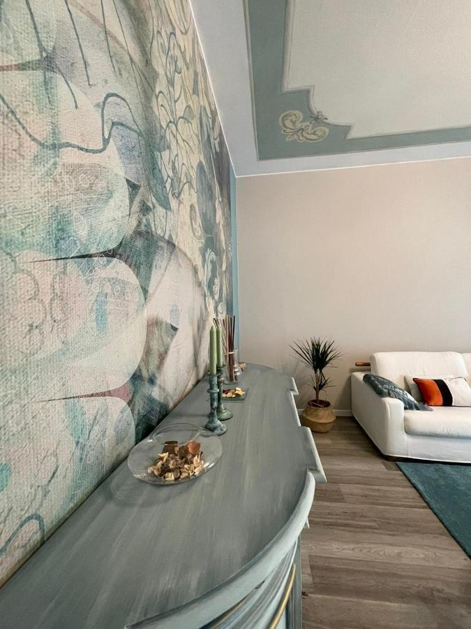 Aurora Flowers - Two Rooms And Free Parking Near Center And Train Station Модена Экстерьер фото